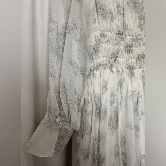 Rebecca Taylor, 100% Pure Silk, Cream and Baby Blue, Size 2 - Picture 11 of 14